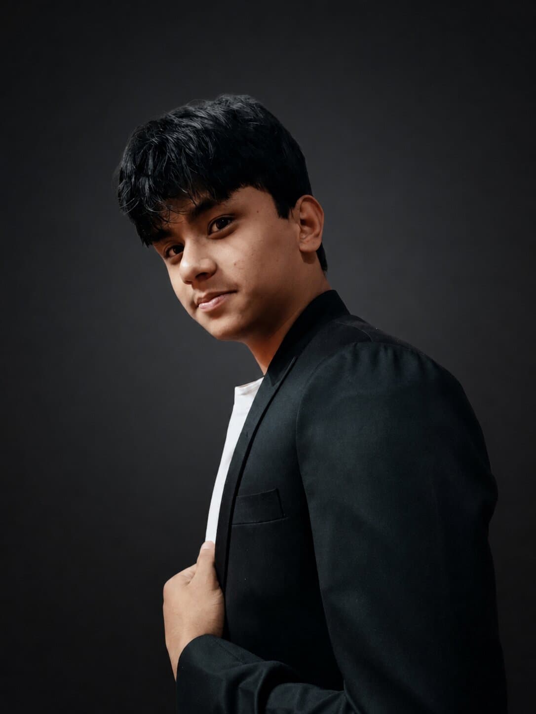 Harshit Bhuju — Frontend Developer